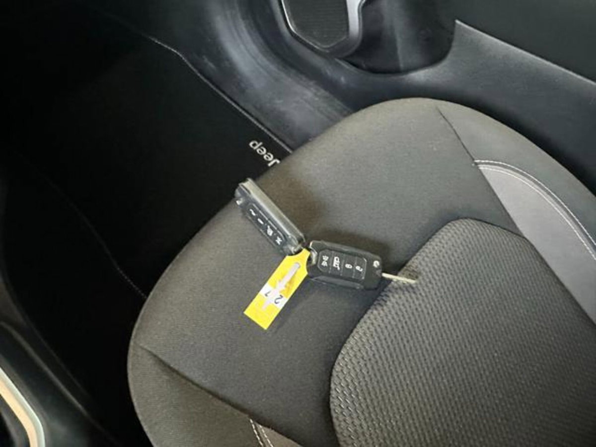 Jeep Renegade 1.0 T3 Longitude (19)