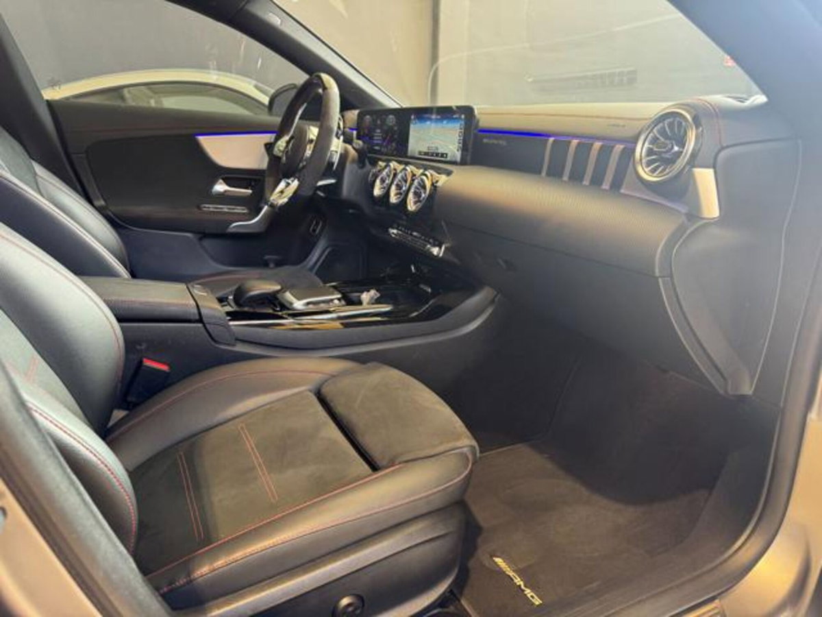 Mercedes-Benz CLA 35 AMG 4Matic (11)