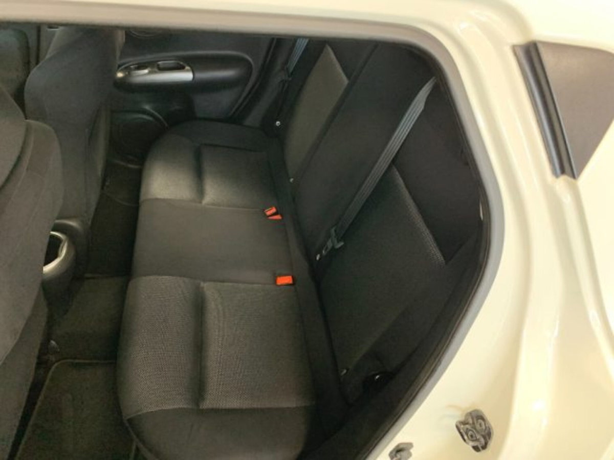 Nissan Juke 1.6 GPL Eco Acenta (14)