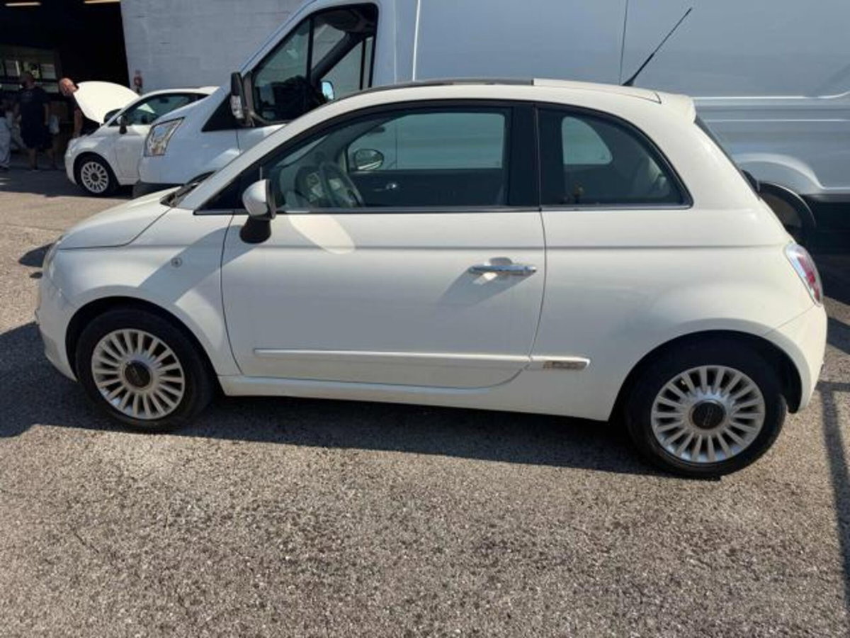 Fiat 500 1.3 Multijet 16V 75 CV Lounge (6)
