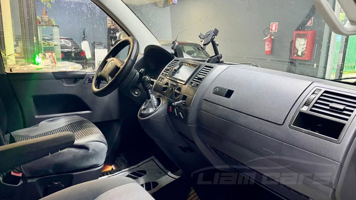 Volkswagen Veicoli Commerciali Multivan 2.5 TDI/130CV Comfortline (10)