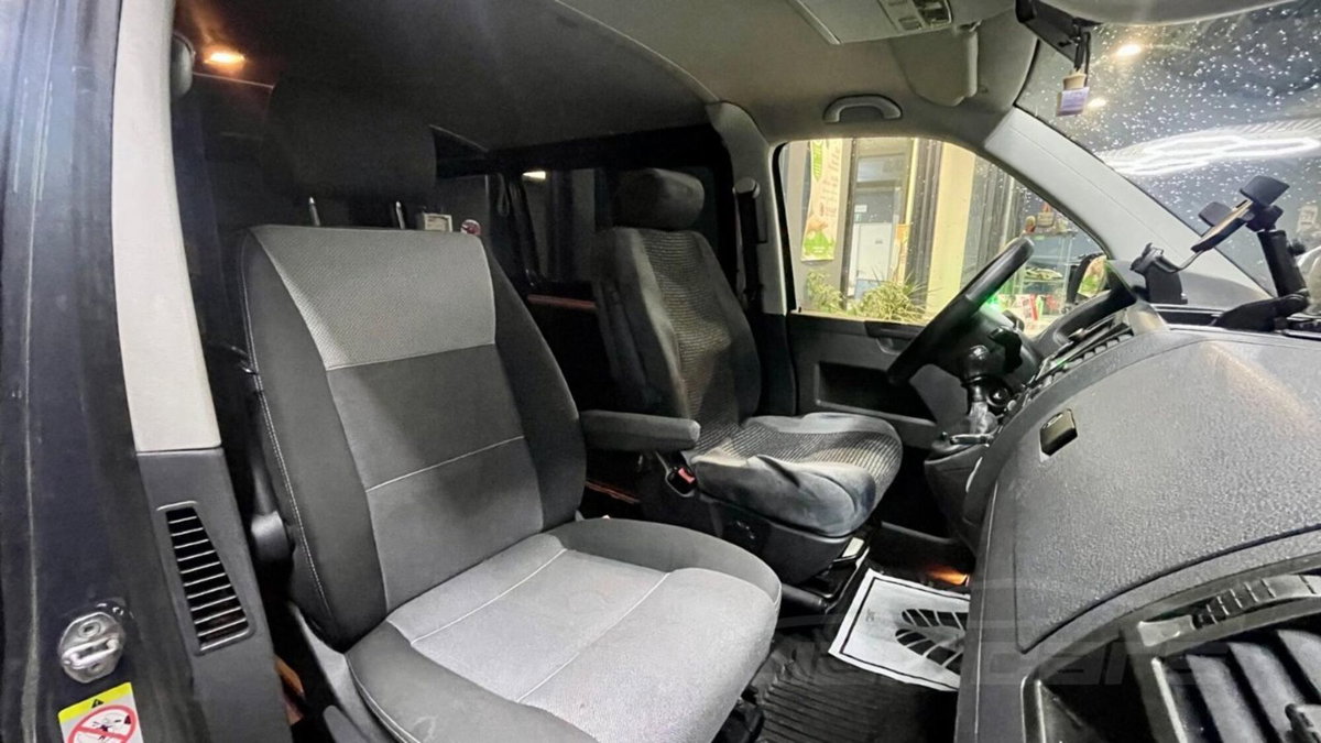 Volkswagen Veicoli Commerciali Multivan 2.5 TDI/130CV Comfortline (11)
