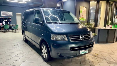 Volkswagen Veicoli Commerciali Multivan 2.5 TDI/130CV Comfortline (3)