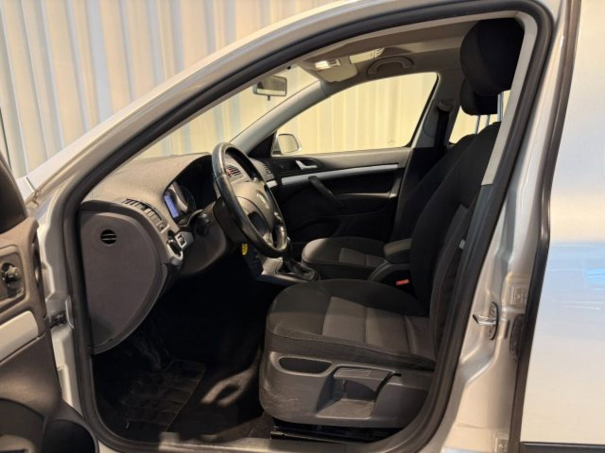 Skoda Octavia Station Wagon 1.9 TDI 4x4 Wagon (5)