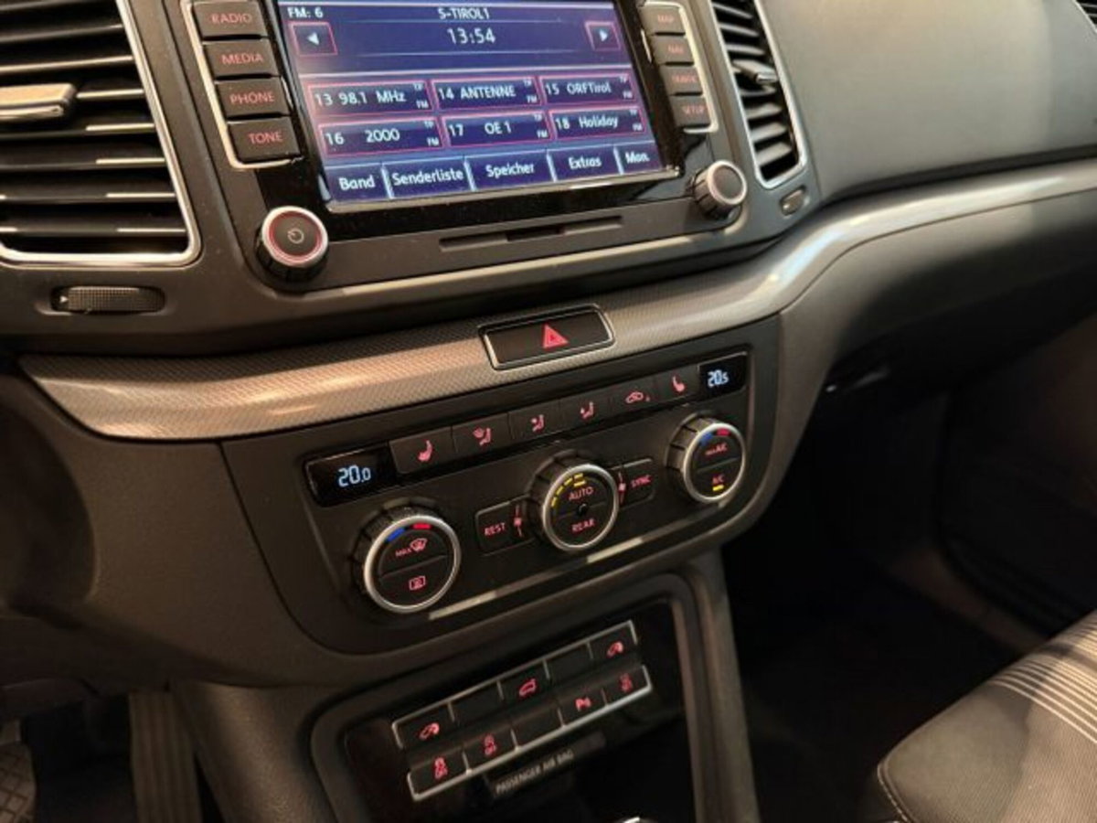 Volkswagen Sharan 2.0 TDI 170 CV DSG Highline BlueMotion Technology (12)