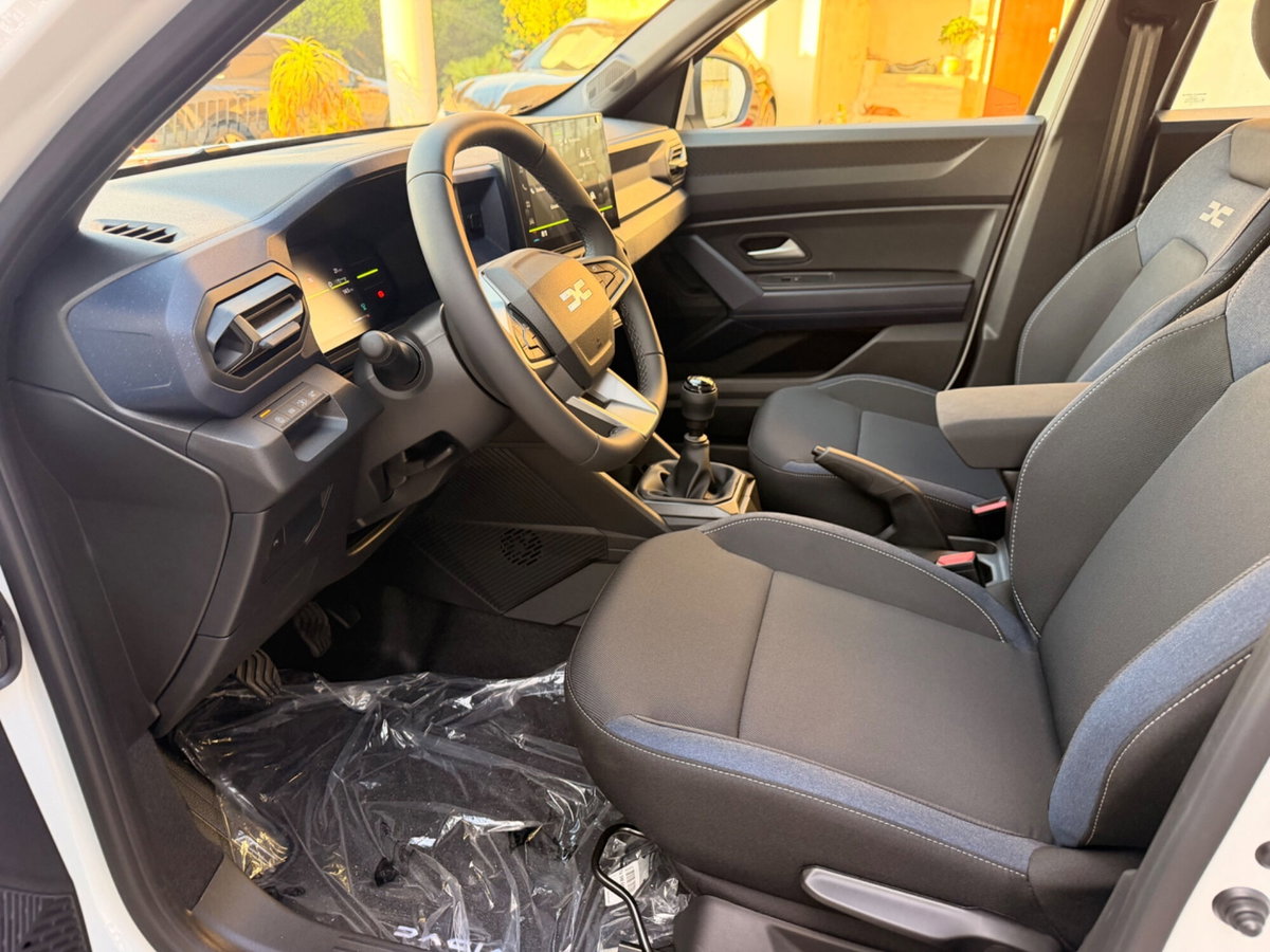 Dacia Duster 1.2 Eco-G Expression 120cv (11)