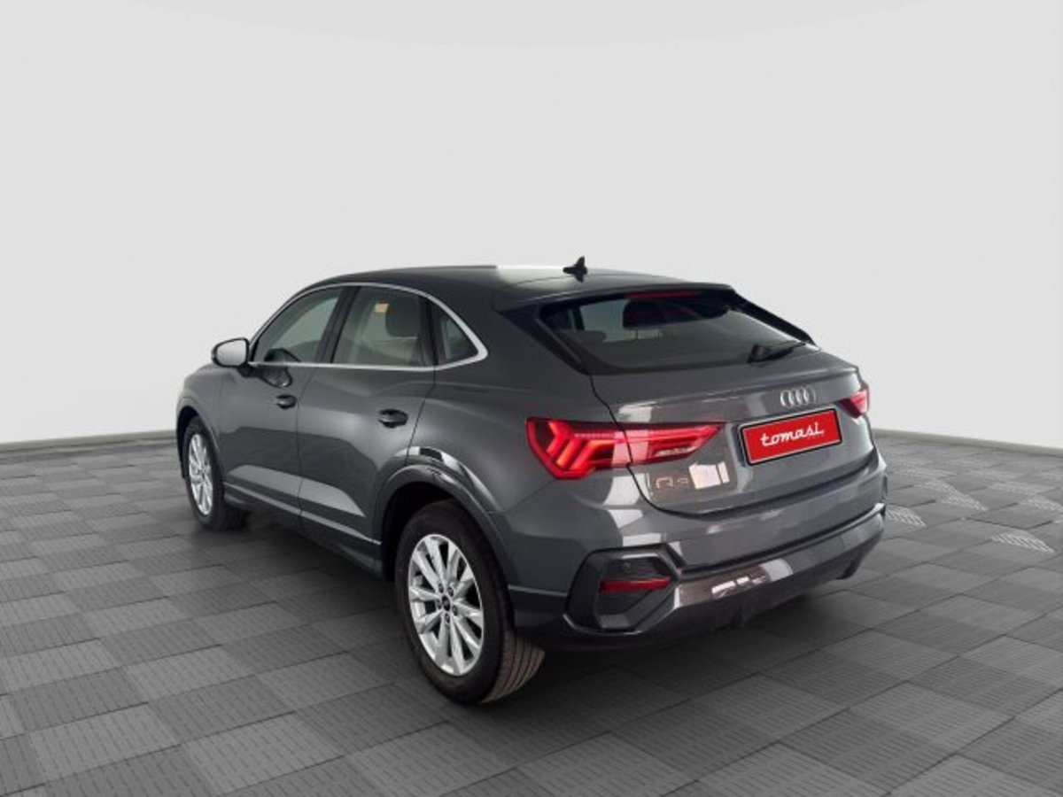 Audi Q3 Sportback 35 TDI quattro S tronic Business Plus (3)