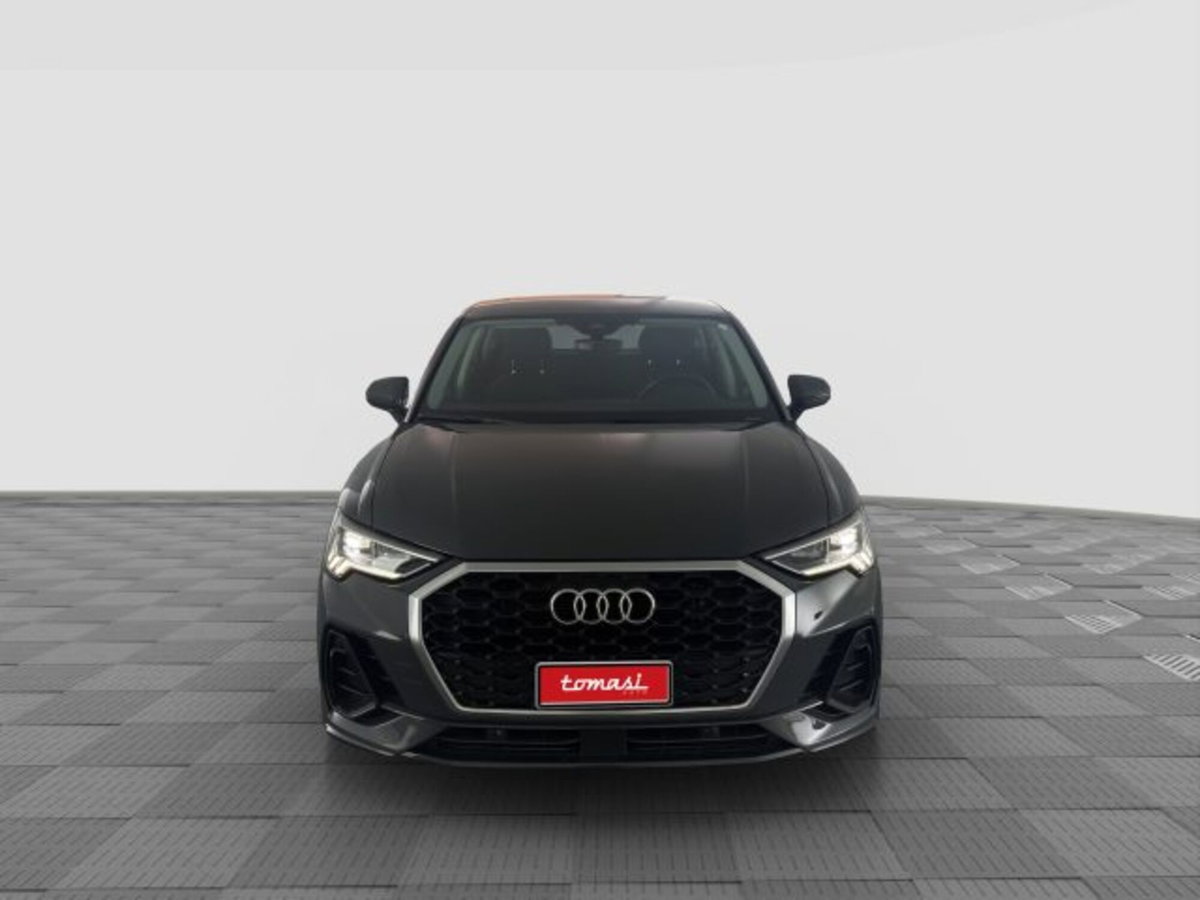 Audi Q3 Sportback 35 TDI quattro S tronic Business Plus (8)