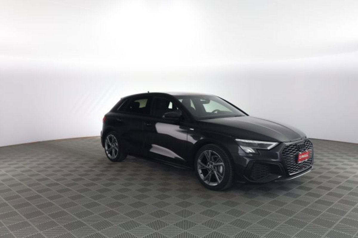 Audi A3 Sportback 30 TFSI S tronic S line edition (2)