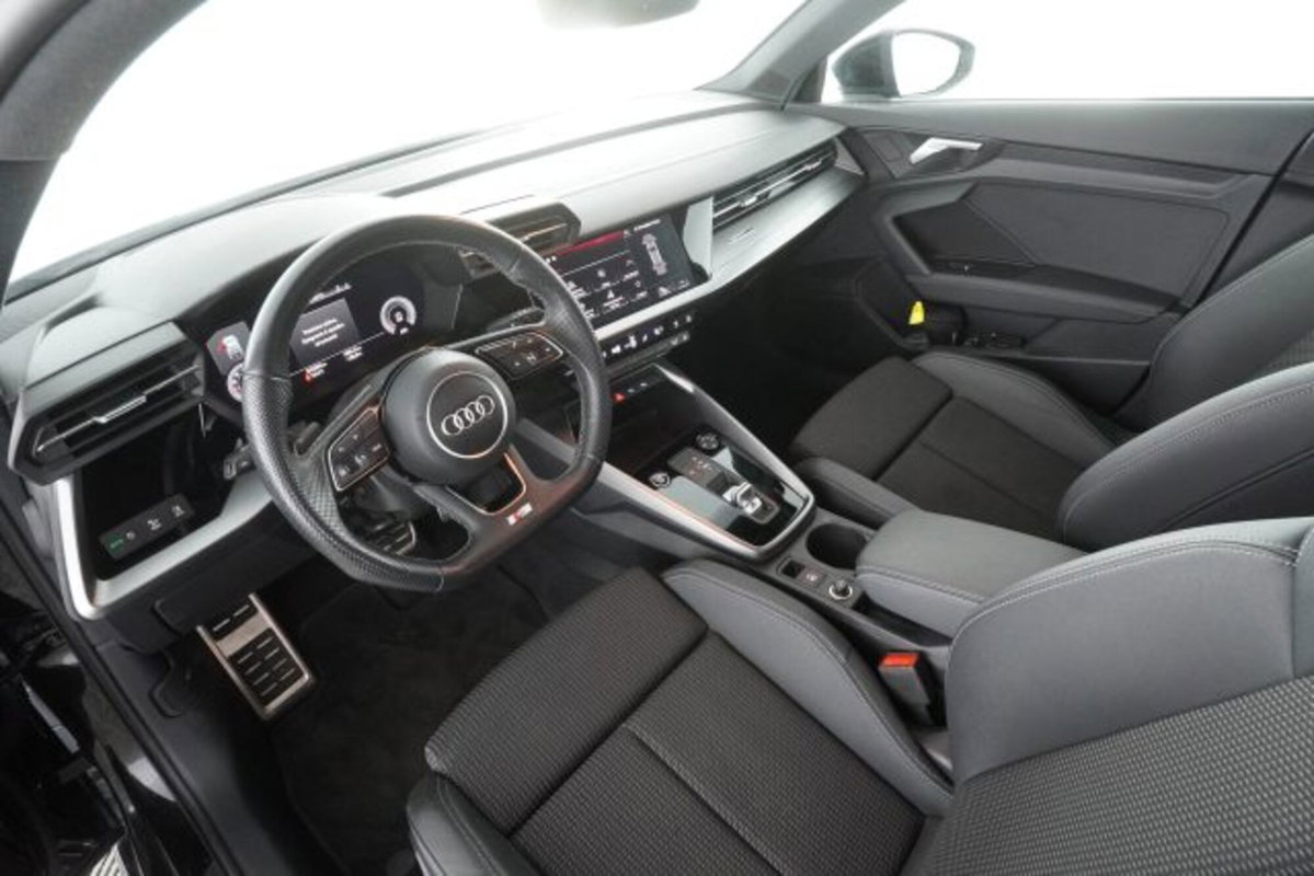 Audi A3 Sportback 30 TFSI S tronic S line edition (9)