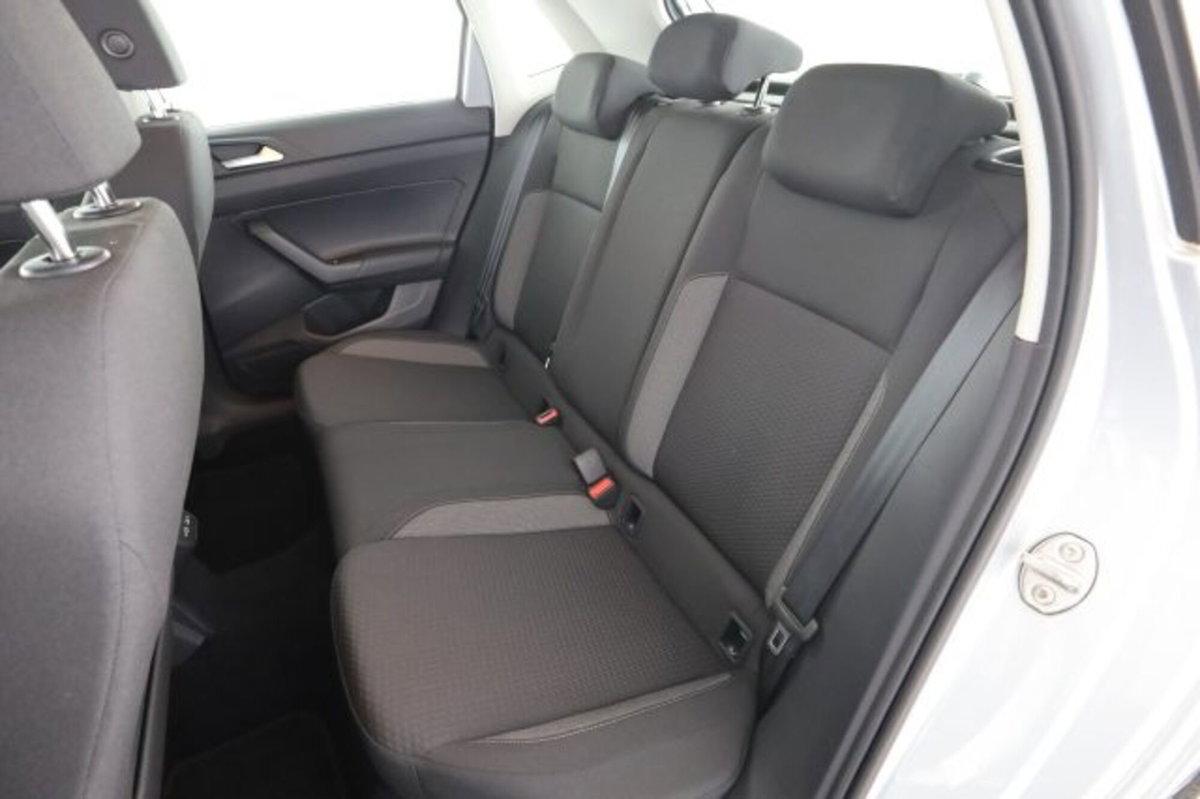 Volkswagen Polo 1.0 Life 80cv (3)