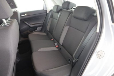 Volkswagen Polo 1.0 Life 80cv (3)