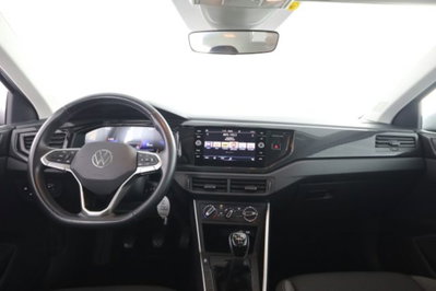 Volkswagen Polo 1.0 Life 80cv (4)