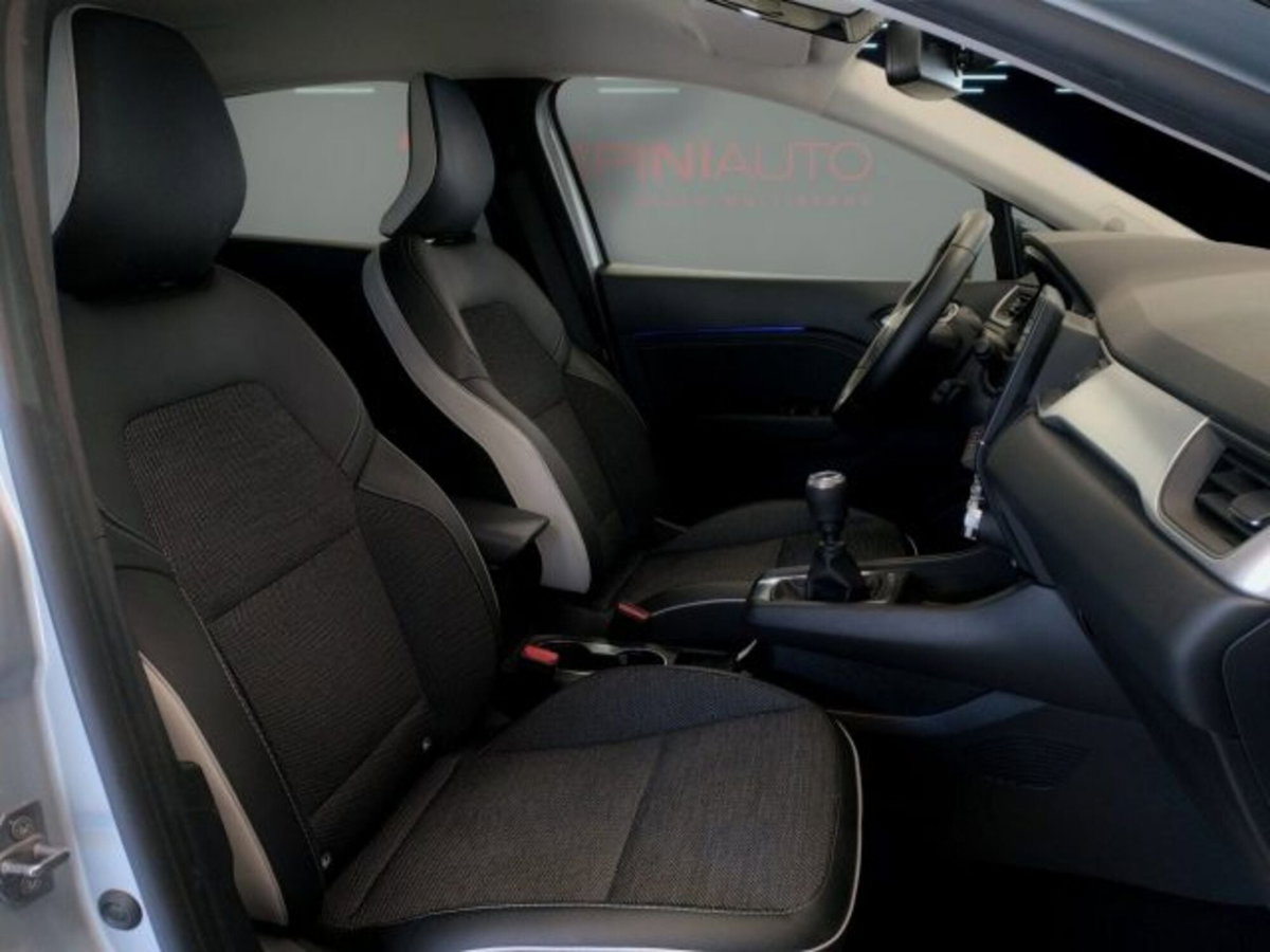Renault Captur TCe 90 CV Techno (19)