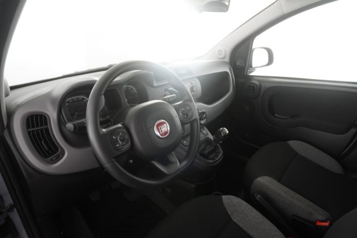 Fiat Panda 1.0 FireFly S&S Hybrid City Cross (9)