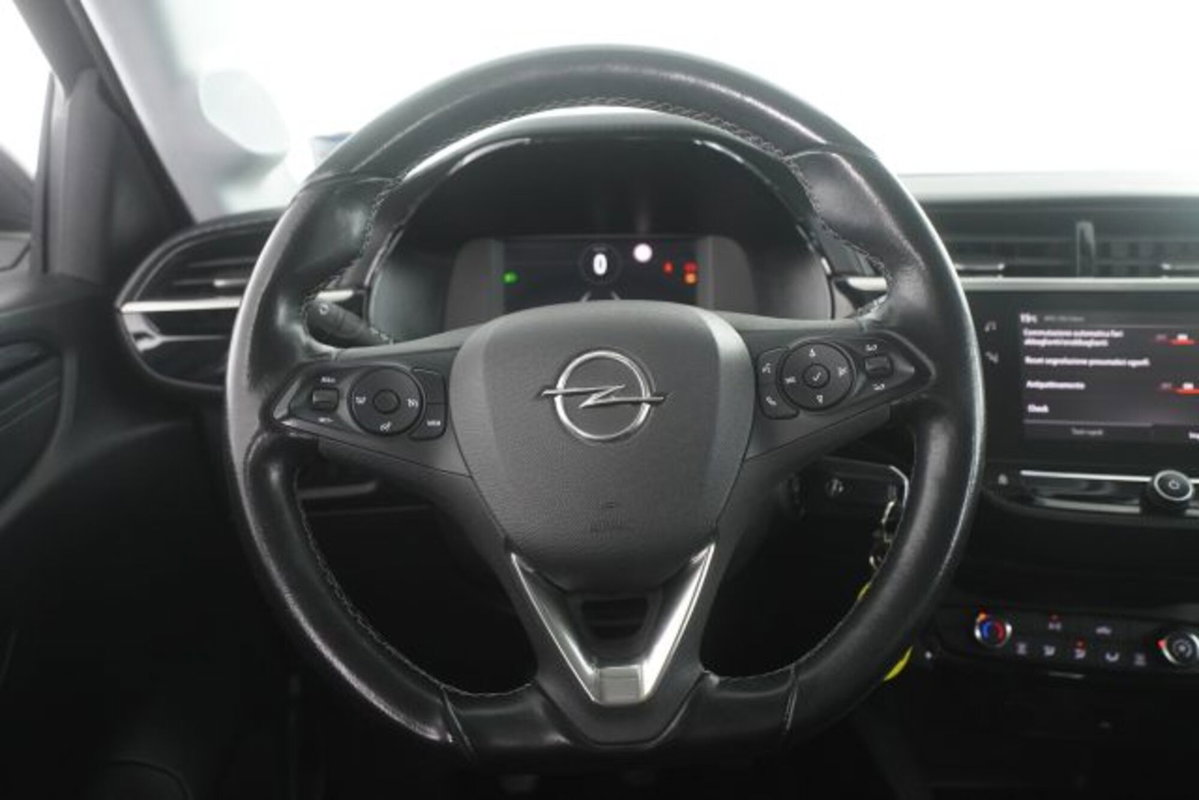 Opel Corsa 1.2 Elegance (4)