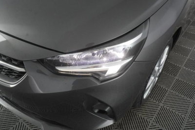 Opel Corsa 1.2 Elegance (8)