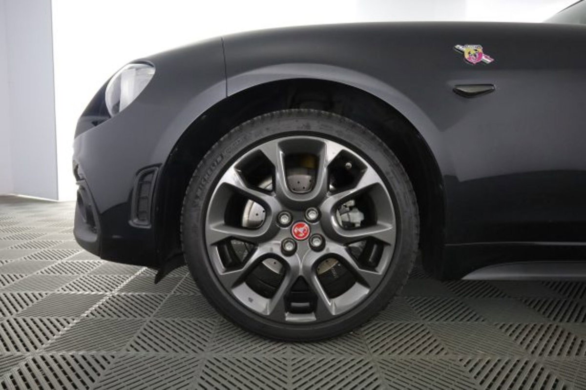 Abarth 124 Spider 1.4 Turbo MultiAir 170 CV Turismo (6)