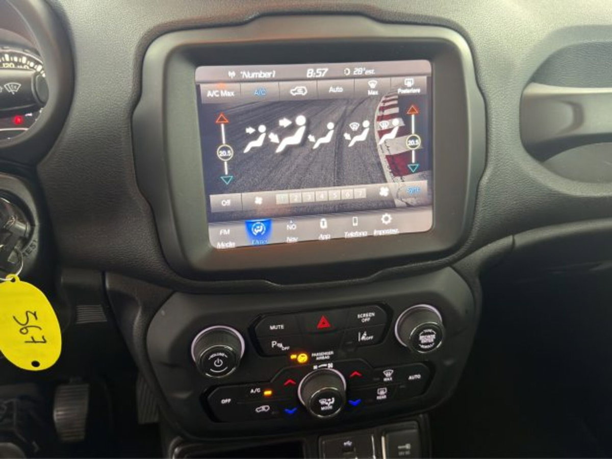 Jeep Renegade 1.0 T3 Night Eagle (17)