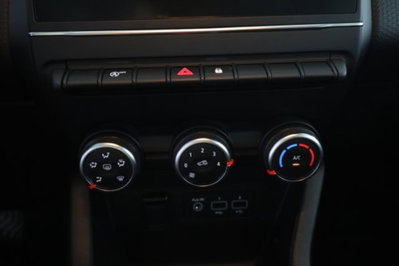 Renault Clio SCe 65 CV 5 porte Equilibre (12)