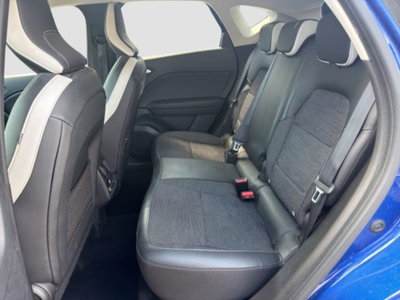 Renault Captur Plug-in Hybrid E-Tech 160 CV Intens (11)