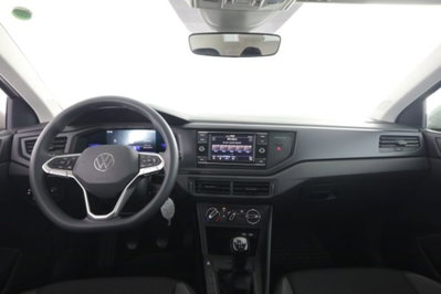 Volkswagen Polo 1.0 EVO (4)