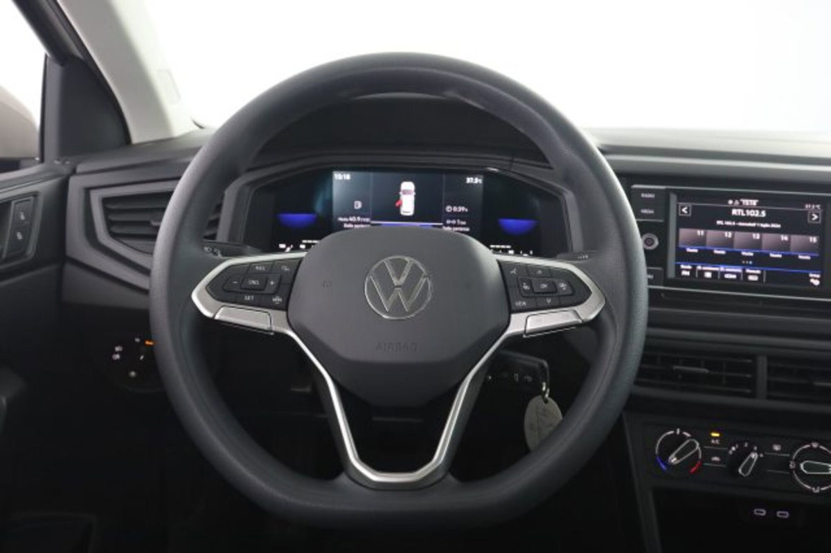 Volkswagen Polo 1.0 EVO (5)