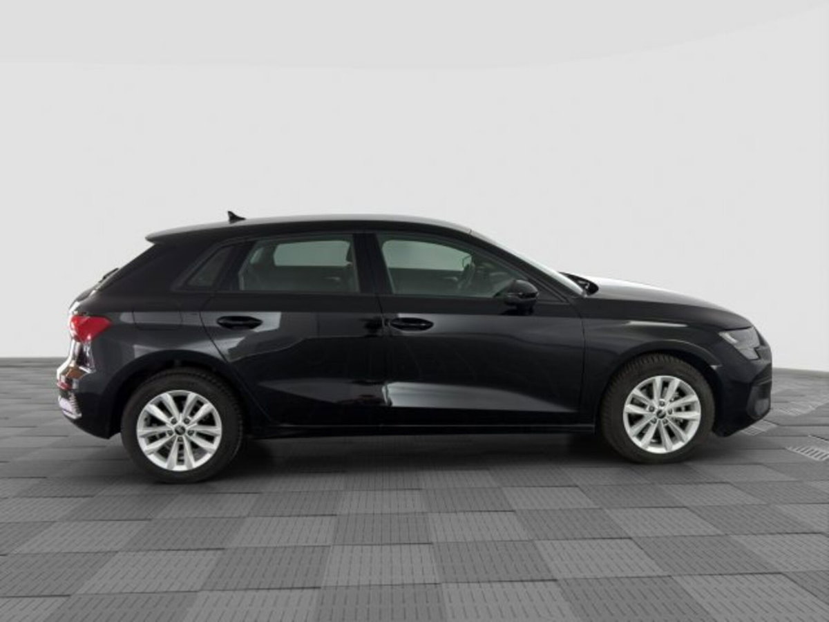 Audi A3 Sportback 30 TDI S tronic Business (6)