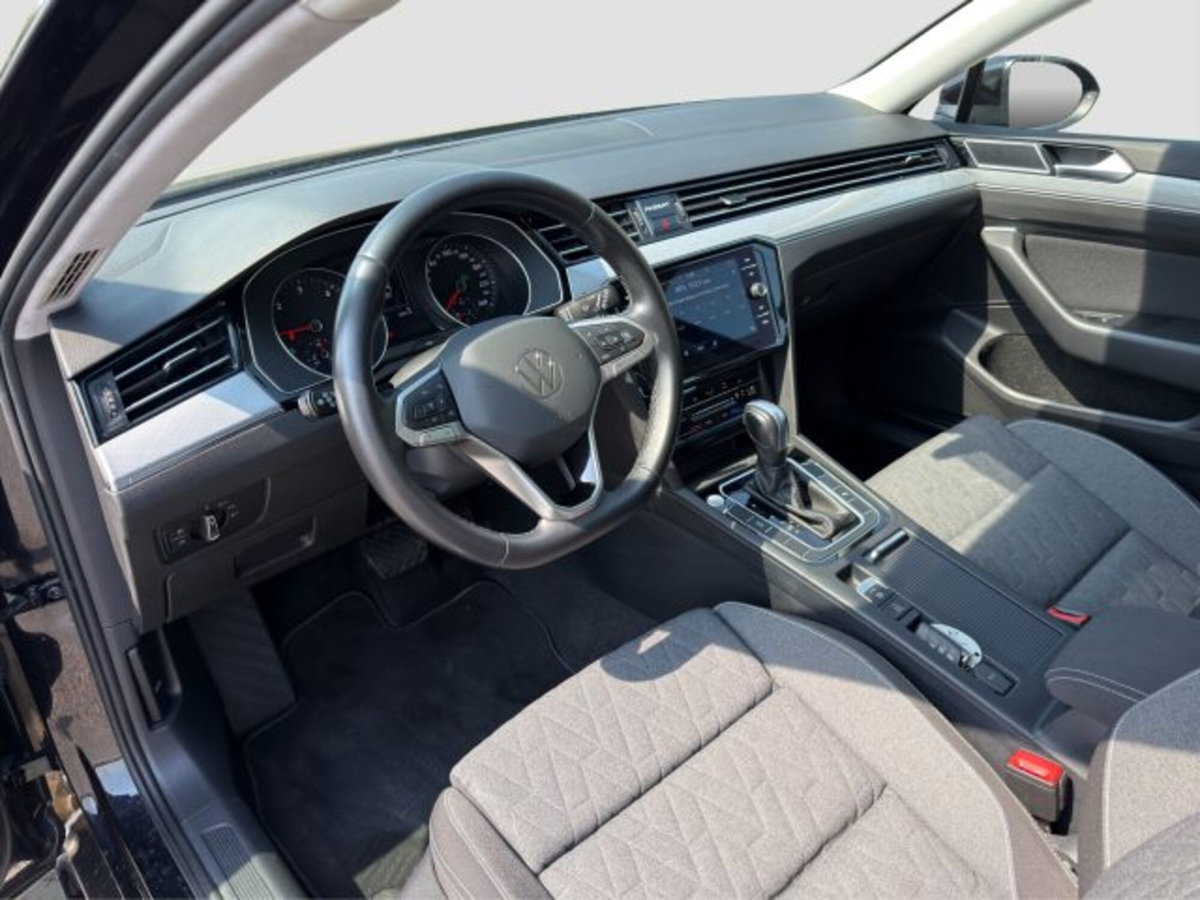 Volkswagen Passat Variant 2.0 TDI SCR EVO DSG Business (9)