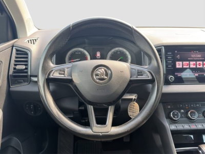 Skoda Karoq 1.5 tsi Executive dsg (13)
