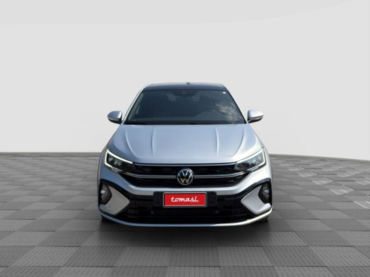 Volkswagen Taigo 1.0 tsi R-Line 115cv (8)
