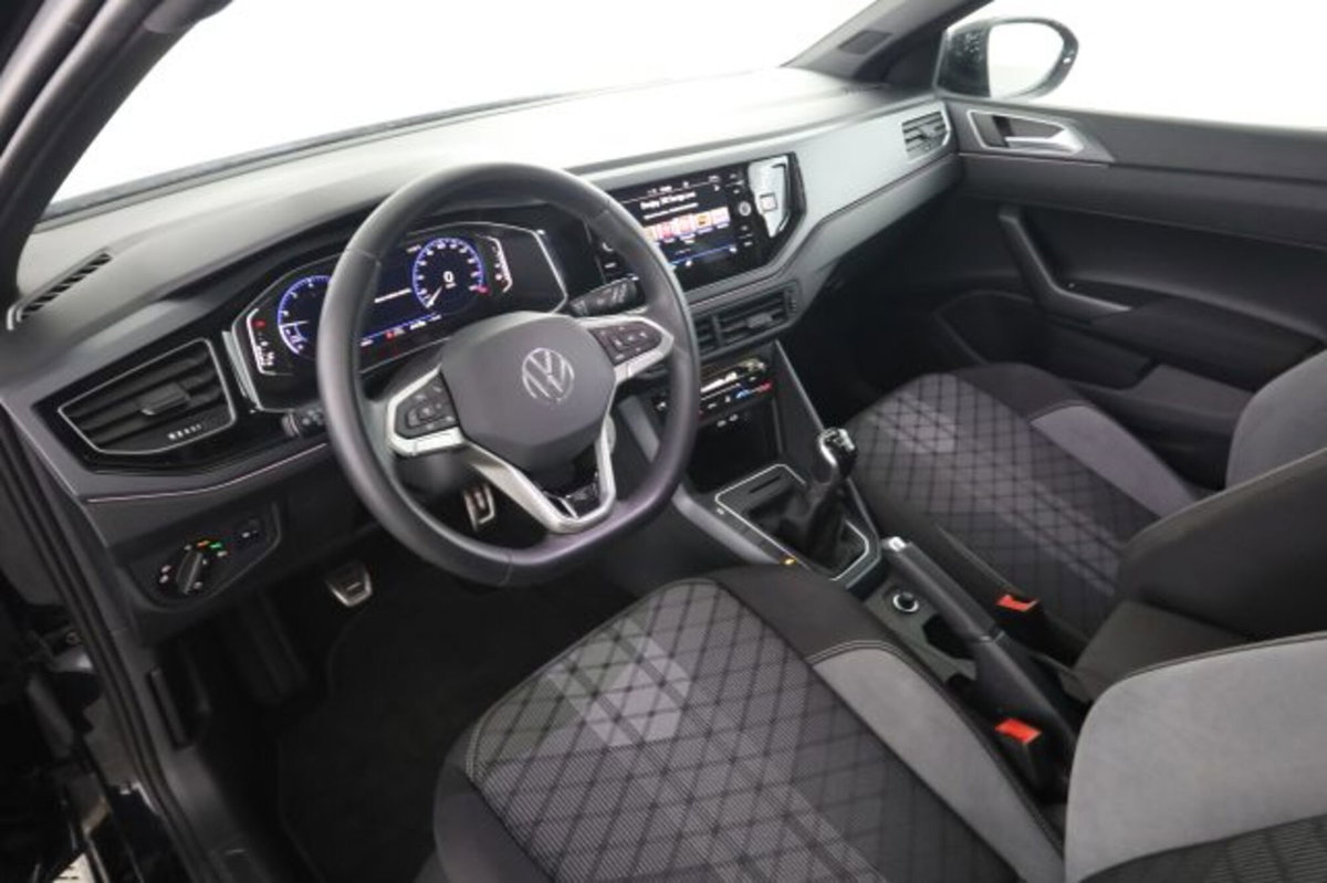 Volkswagen Taigo 1.0 tsi R-Line 115cv