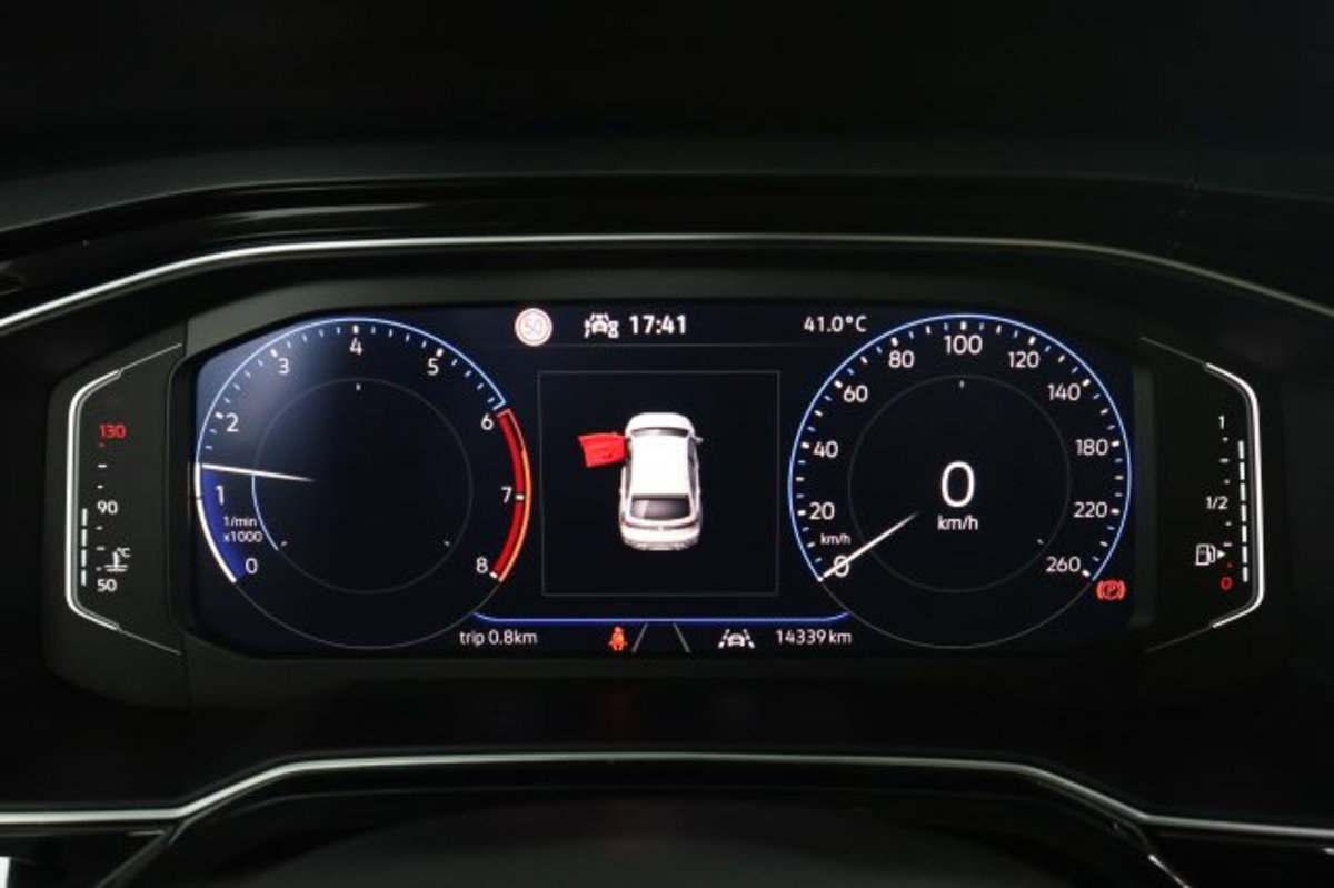 Volkswagen Taigo 1.0 tsi R-Line 115cv (7)