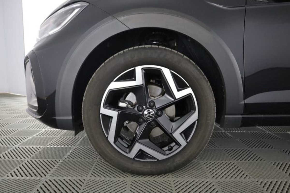 Volkswagen Taigo 1.0 tsi R-Line 115cv (8)