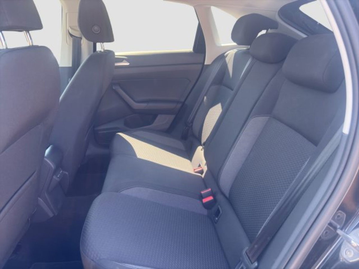 Volkswagen Taigo 1.0 tsi Life 115cv (10)