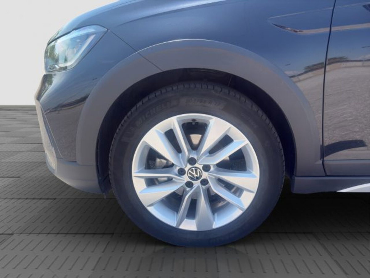 Volkswagen Taigo 1.0 tsi Life 115cv (15)