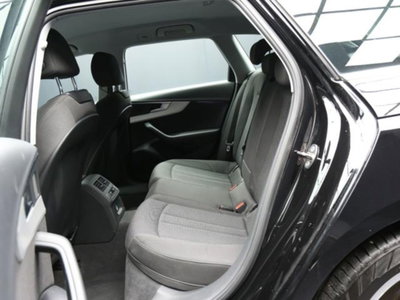 Audi A4 Avant 35 TDI/163 CV S tronic Business Advanced (7)