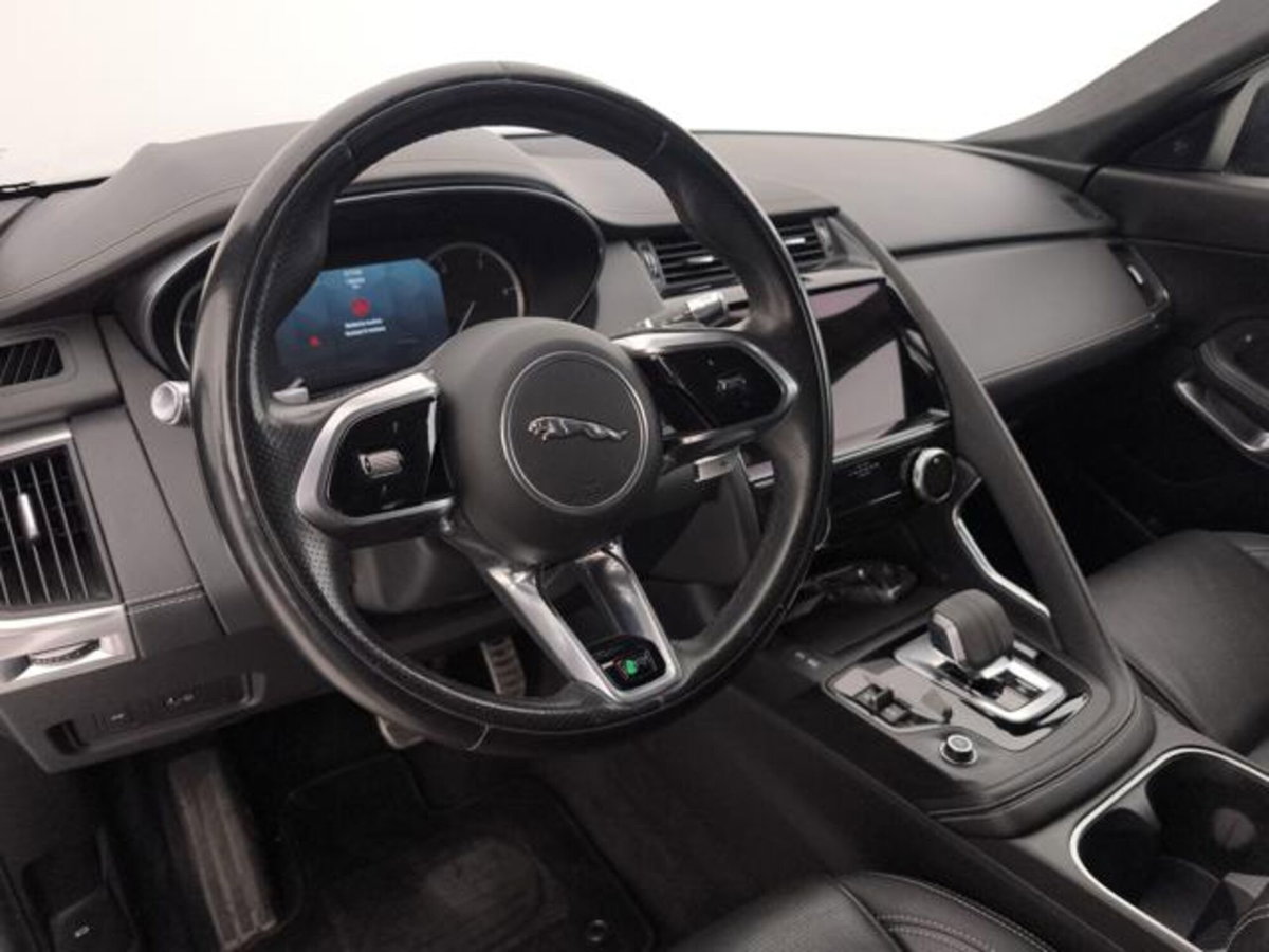 Jaguar E-Pace 2.0d i4 mhev R-Dynamic HSE awd 163cv auto (10)
