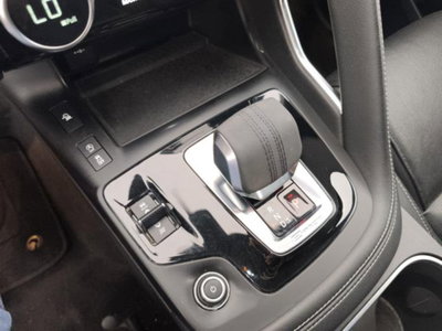 Jaguar E-Pace 2.0d i4 mhev R-Dynamic HSE awd 163cv auto (18)