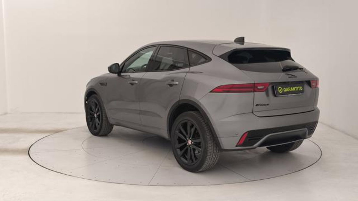 Jaguar E-Pace 2.0d i4 mhev R-Dynamic HSE awd 163cv auto (3)