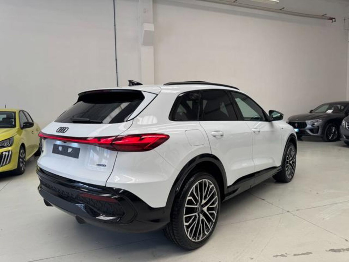 Audi Q5 Sportback Sportback 40 2.0 tdi mhev 12V quattro s-tronic (3)