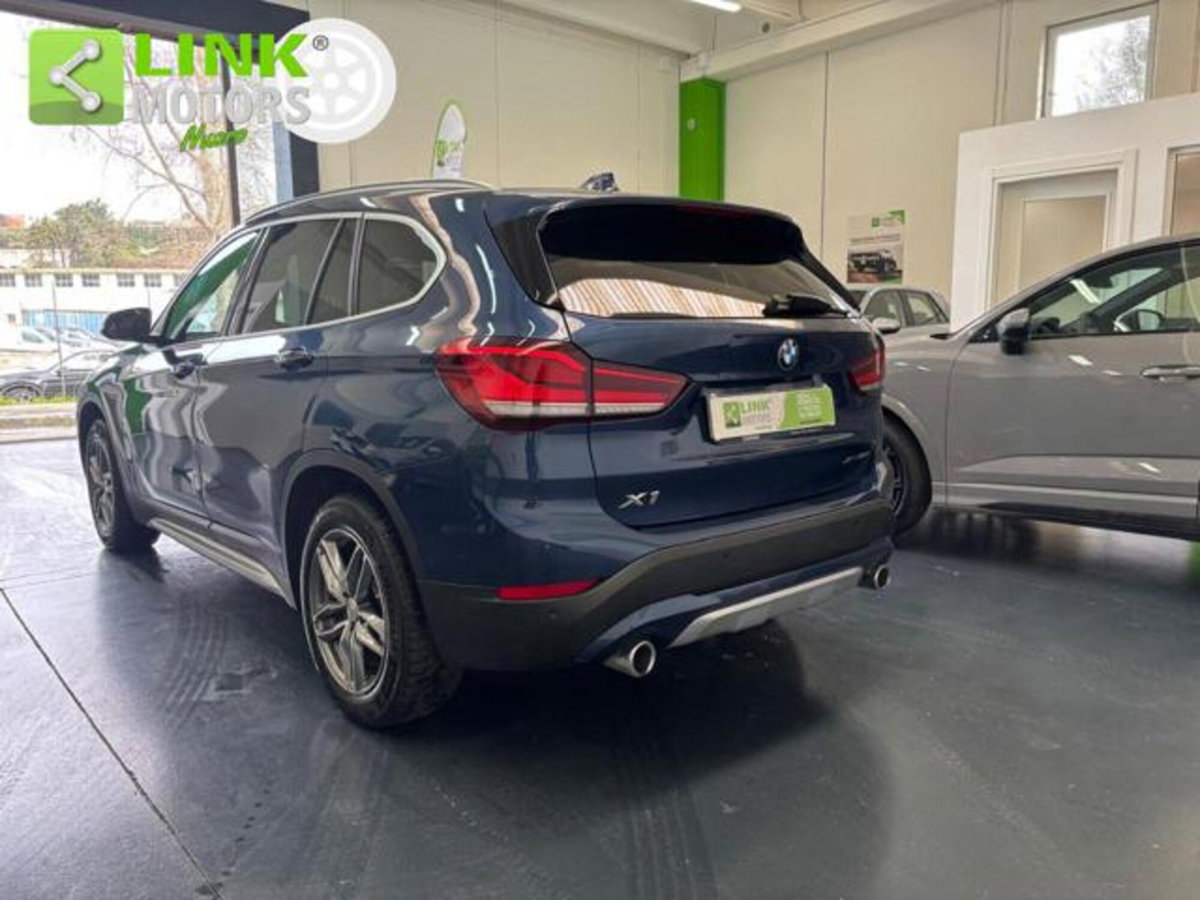 BMW X1 xDrive18d Business Advantage (4)