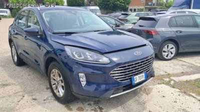 Ford Kuga 2.0 EcoBlue Hybrid 150 CV 2WD Titanium (3)