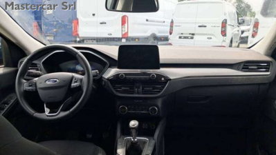 Ford Kuga 2.0 EcoBlue Hybrid 150 CV 2WD Titanium (6)