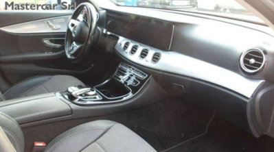Mercedes-Benz Classe E Station Wagon 300 de 4Matic Auto EQ-Power Premium (11)
