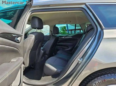 Opel Insignia Station Wagon 1.6 CDTI 136 S&S Sports Innovation (12)
