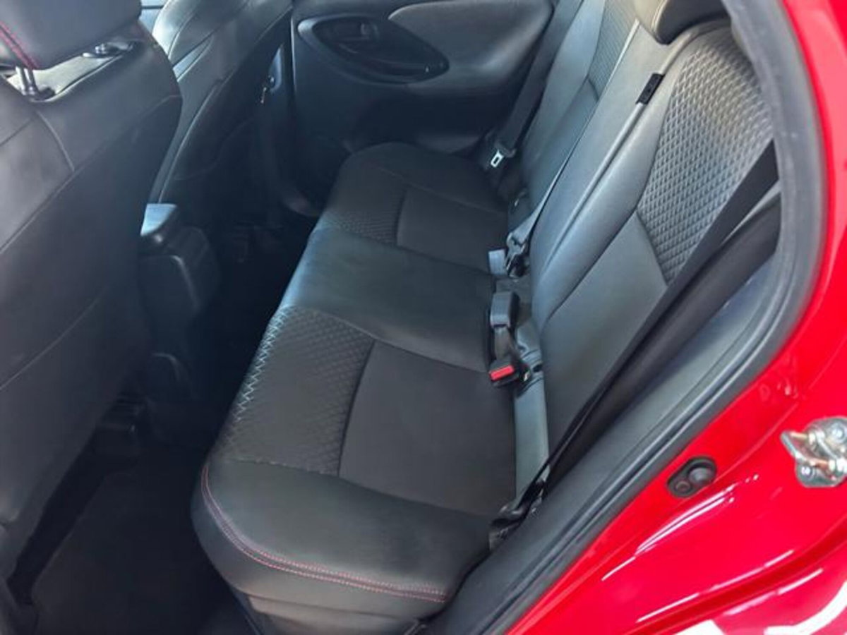 Toyota Yaris Cross 1.5 Hybrid 5p. E-CVT Premiere (12)