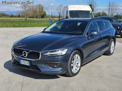 Volvo V60 B4 Geartronic Momentum Business Pro (2)
