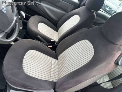 Lancia Ypsilon 1.2 Oro Plus (6)