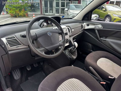 Lancia Ypsilon 1.2 Oro Plus (7)